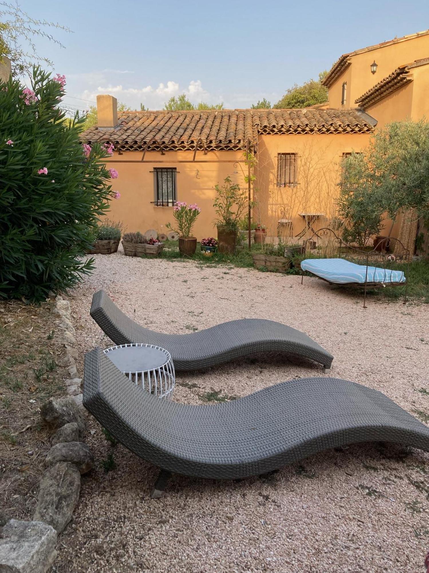 Вілла La Petite Garrigue Merindol Екстер'єр фото