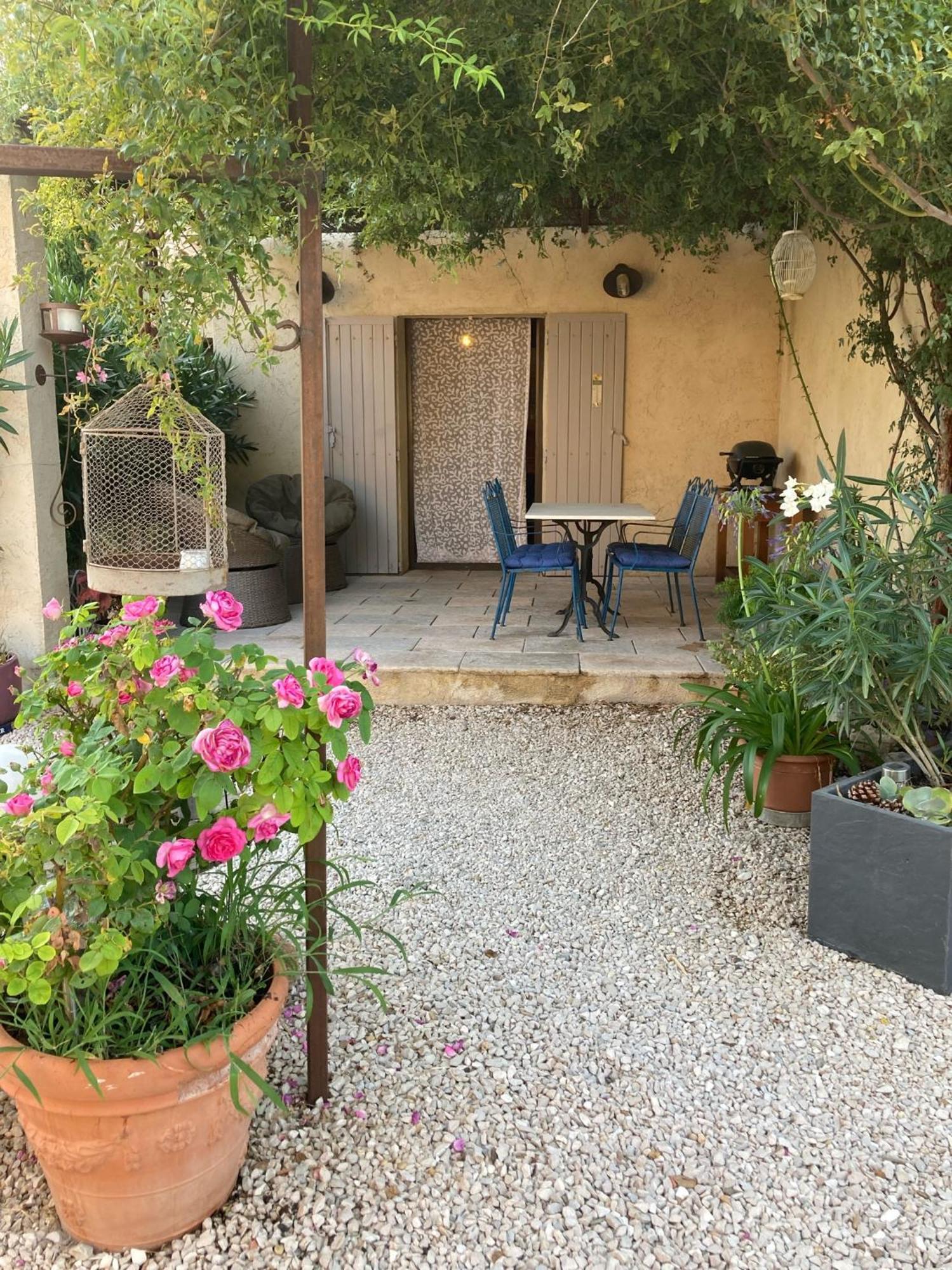 Вілла La Petite Garrigue Merindol Екстер'єр фото