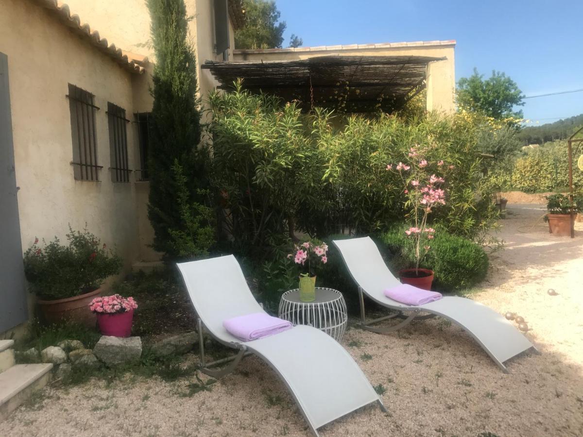 Вілла La Petite Garrigue Merindol Екстер'єр фото
